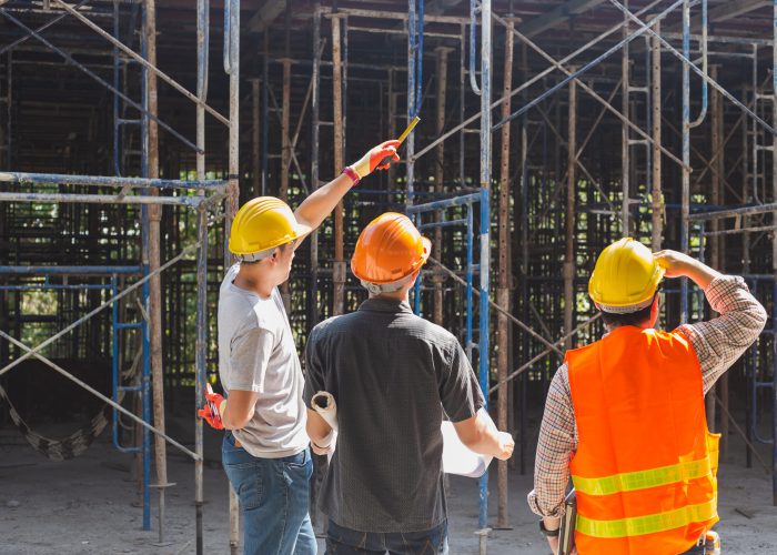 Gradbenistvo, nepremicnine, gradbisce, gradbeni delavci, inzenir
, 07.03.2021 Foto: Shutterstock